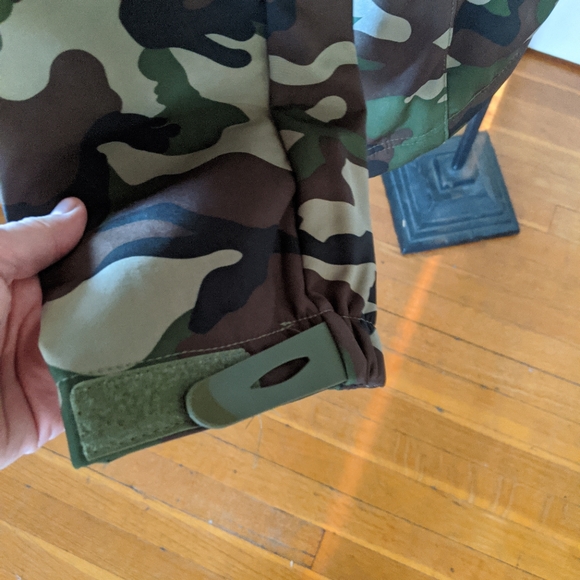 Hunting Jacket - Picture 5 of 9